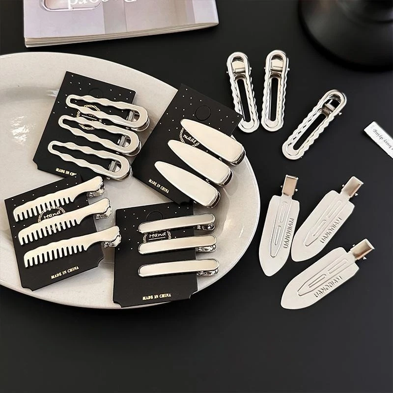 Women Metal Y2K Hair Clips Exquisite Duckbill Clip Girls Hairpins Side Bangs Barrettes Hairclip Girls Fashion Hair Accessories
Women Metal Y2K Hair Clips Exquisite Duckbill Clip Girls Hairpins Side Bangs Barrettes Hairclip Girls Fashion Hair Accessories