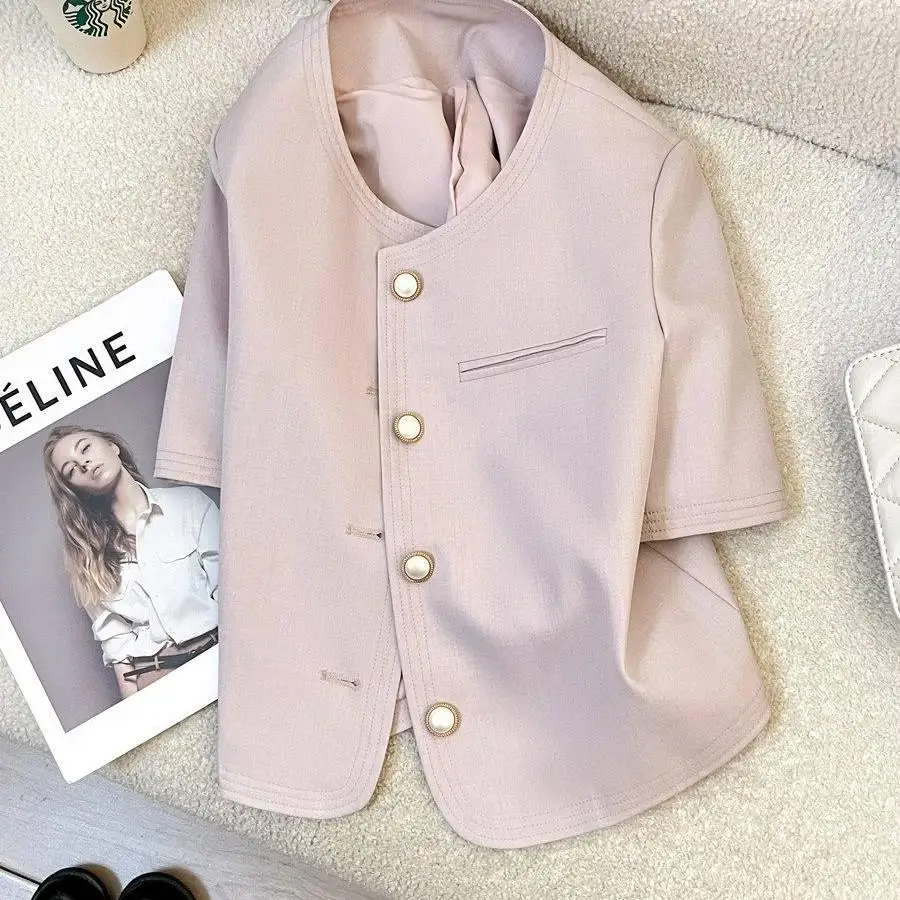 Summer Men's Short Sleeve Suit Jacket Large Size 300 Pounds Pastel Pink Fragile Style High-End Feeling Street Style Outerwear
Summer Men's Short Sleeve Suit Jacket Large Size 300 Pounds Pastel Pink Fragile Style High-End Feeling Street Style Outerwear