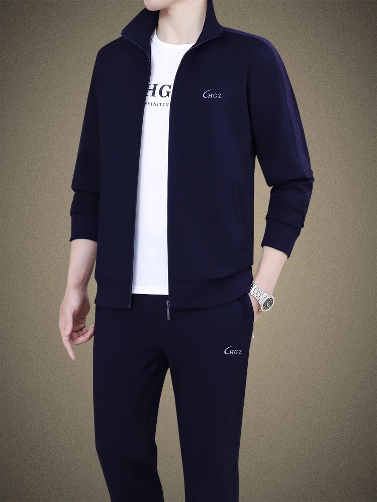 Мужской повседневный спортивный костюм-тройка для мужчин среднего возраста: футболка, брюки и жилет. Новинка весна-осень. Высококачественная ткань: хлопок, нейлон, спандекс.
Мужской повседневный спортивный костюм-тройка для мужчин среднего возраста: футболка, брюки и жилет. Новинка весна-осень. Высококачественная ткань: хлопок, нейлон, спандекс.