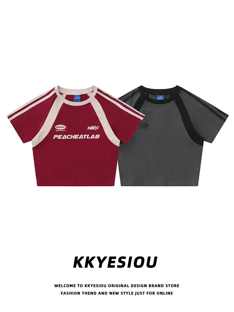 Женская футболка KKyesiou American Sle Sweet And Spicy BM Sport с коротким рукавом, красными вставками на плечах, высокой талией, в стиле Hot Girl
Женская футболка KKyesiou American Sle Sweet And Spicy BM Sport с коротким рукавом, красными вставками на плечах, высокой талией, в стиле Hot Girl