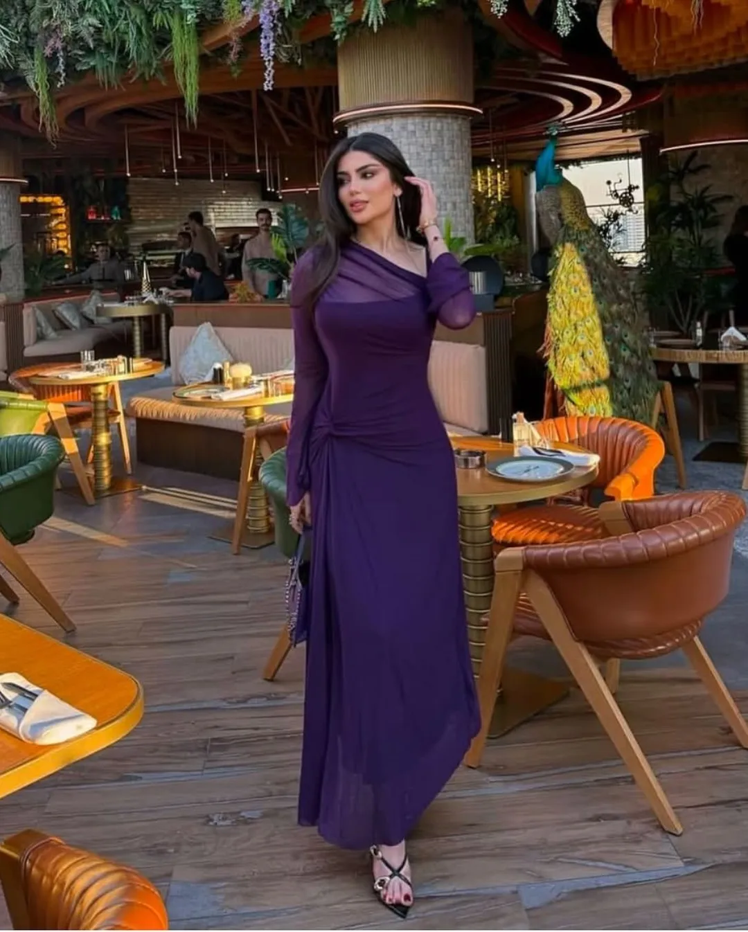 Customized Long Sleeves One Shoulder Prom Dresses Pleated Evening Dresses Ankle Length Formal Party Dresses
Customized Long Sleeves One Shoulder Prom Dresses Pleated Evening Dresses Ankle Length Formal Party Dresses
