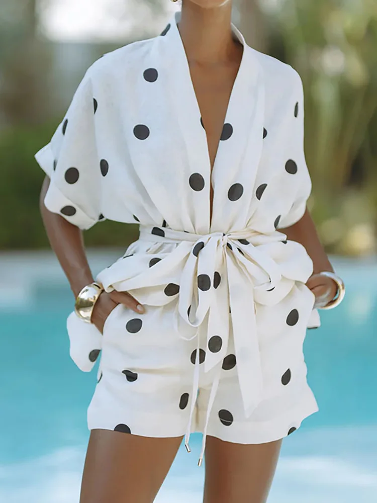 Spring Summer Elegant Lady Lacing Up Suit Women Shorts And Half Sleeve V Neck Blouse Outfits Dot Printing Shorts Matching Suits
Spring Summer Elegant Lady Lacing Up Suit Women Shorts And Half Sleeve V Neck Blouse Outfits Dot Printing Shorts Matching Suits