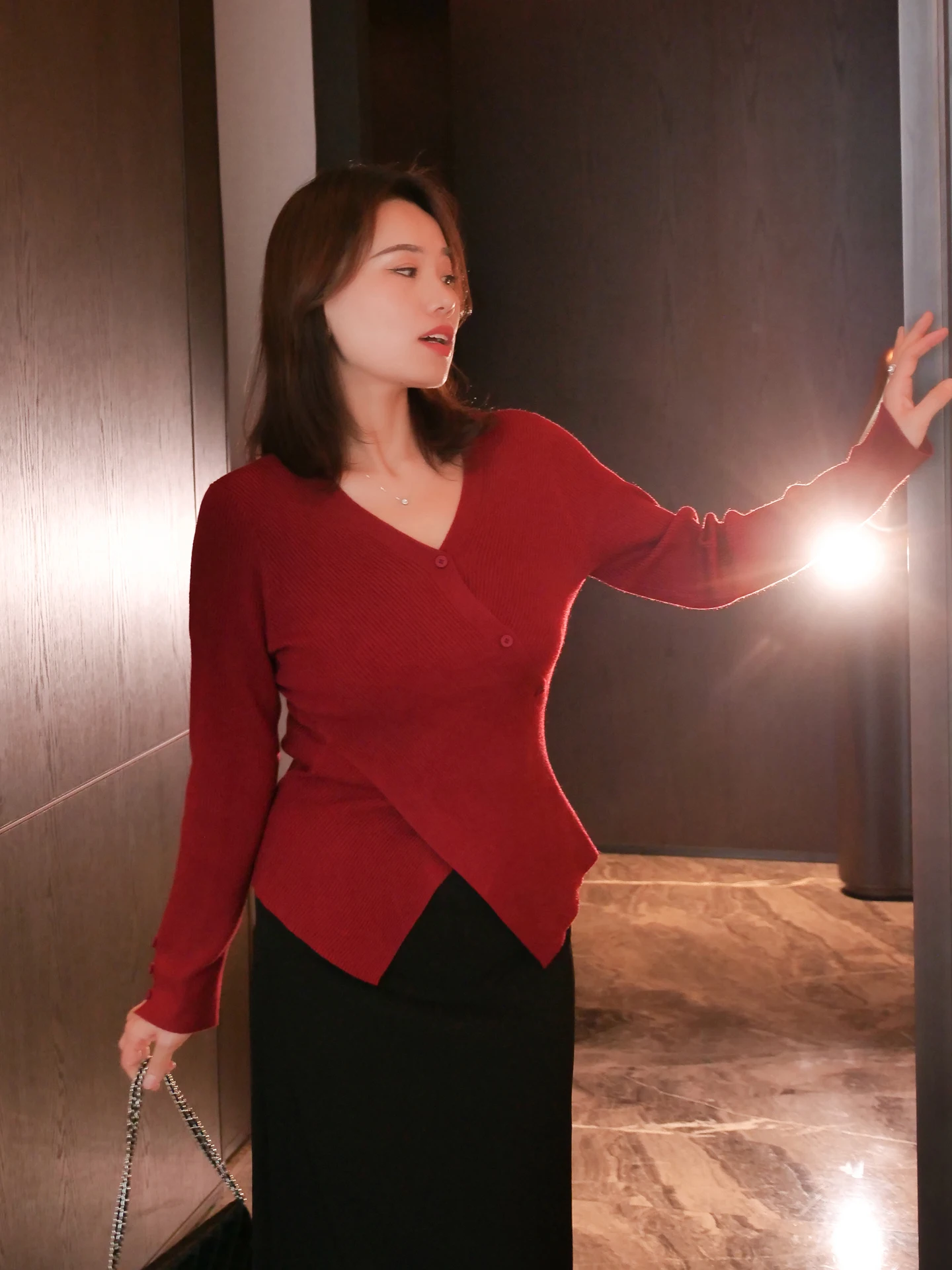 ERINA Original plus Size Knitwear Slimming Waist Design Autumn Winter Casual Sle Women's Faion Top Quali Polyester Fiber
ERINA Original plus Size Knitwear Slimming Waist Design Autumn Winter Casual Sle Women's Faion Top Quali Polyester Fiber