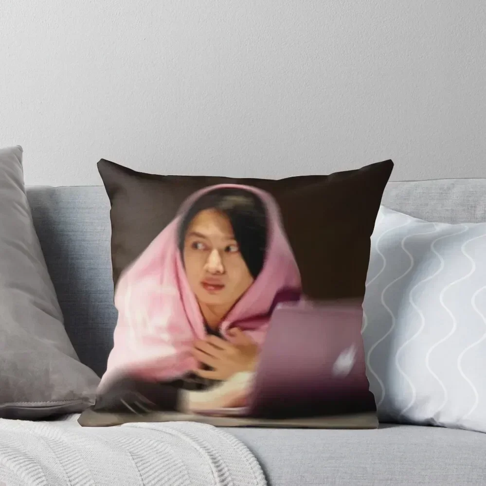 Heechul QUAKING Throw Pillow Christmas Pillows Ornamental Pillow anime girl Cushions Home Decor pillow
Heechul QUAKING Throw Pillow Christmas Pillows Ornamental Pillow anime girl Cushions Home Decor pillow