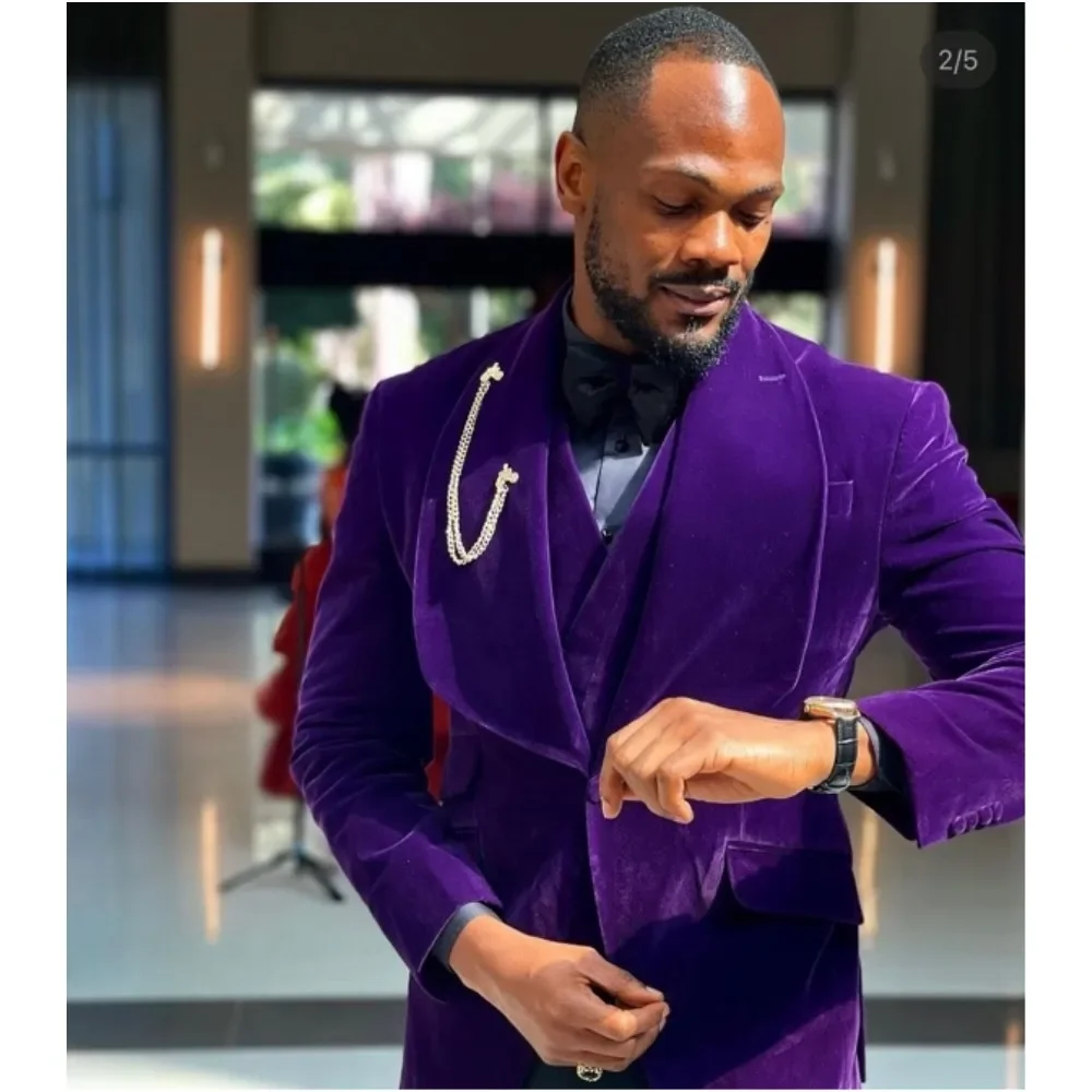 Men Suits 3 Pieces Purple Velvet Blazer Vest Black Pant Shawl Lapel Formal Business Wedding Groom Prom Slim Fit Costume Homme
Men Suits 3 Pieces Purple Velvet Blazer Vest Black Pant Shawl Lapel Formal Business Wedding Groom Prom Slim Fit Costume Homme