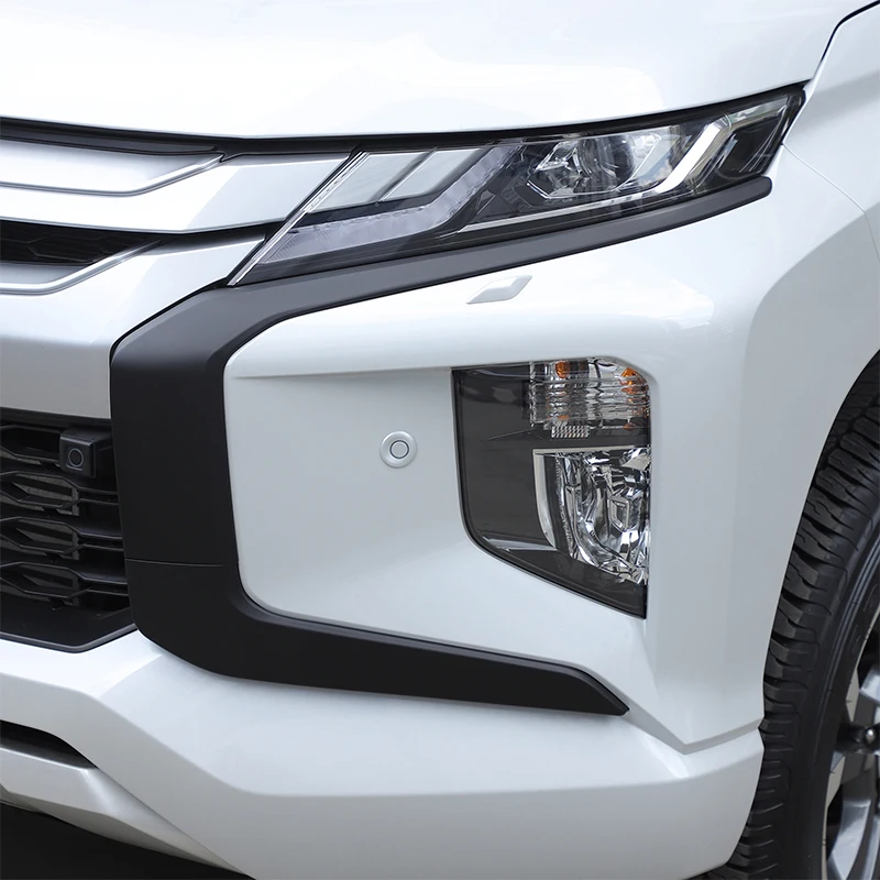 For Mitsubishi L200 2019-2023 Triton front center grille trim strip Car front center grille trim strip ABS Asian black 4pcs
For Mitsubishi L200 2019-2023 Triton front center grille trim strip Car front center grille trim strip ABS Asian black 4pcs