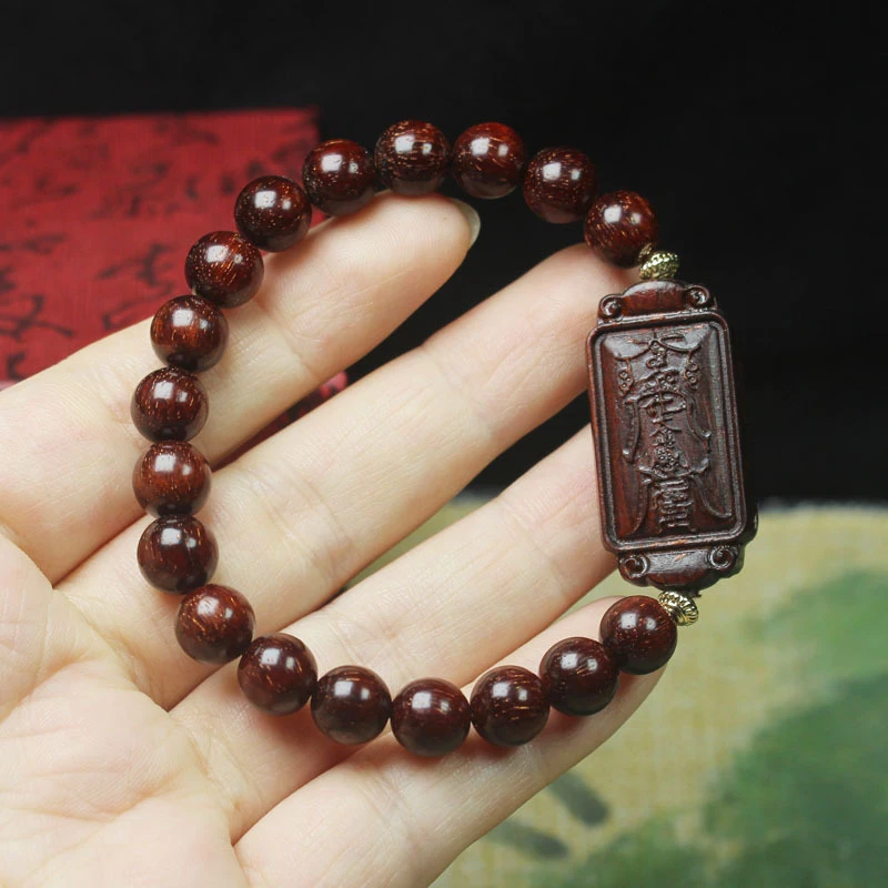 Zambian rosewood double-sided carved Tai Sui amulet bracelet, gold star bracelet, unisex cultural and artistic accessory
Zambian rosewood double-sided carved Tai Sui amulet bracelet, gold star bracelet, unisex cultural and artistic accessory