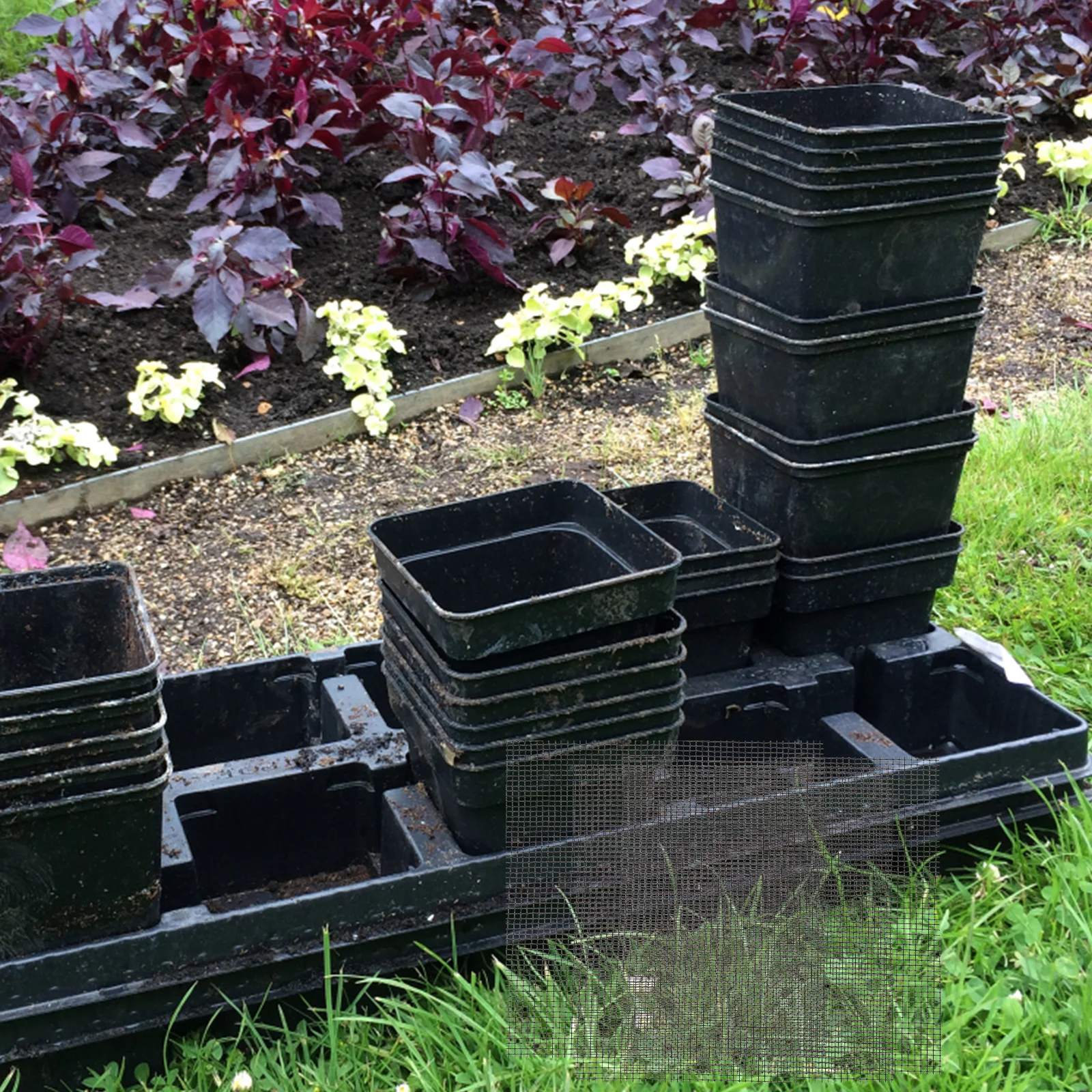 50Pcs Garden Flowerpot Mesh Pads Pot Bottom Net Cushion Fiberglass Planter Hole Mesh Mat to Prevent Soil Leakage and Improve
50Pcs Garden Flowerpot Mesh Pads Pot Bottom Net Cushion Fiberglass Planter Hole Mesh Mat to Prevent Soil Leakage and Improve