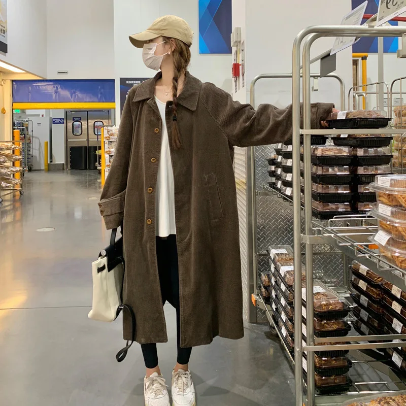 SuperAen Coffee Color Corduroy Thickened Long Trench Coat Women's Winter New Single Breasted Vintage Fashion Loose Casual Coats
SuperAen Coffee Color Corduroy Thickened Long Trench Coat Women's Winter New Single Breasted Vintage Fashion Loose Casual Coats