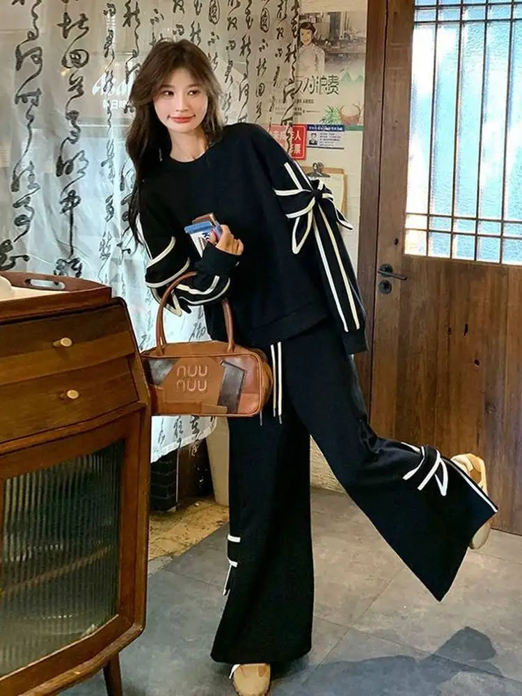 plus Size Women's Sweatshirt Set with Bow Design Casual Sporty Two-Piece Autumn Fashion plus Size Knot Tracksuit
plus Size Women's Sweatshirt Set with Bow Design Casual Sporty Two-Piece Autumn Fashion plus Size Knot Tracksuit