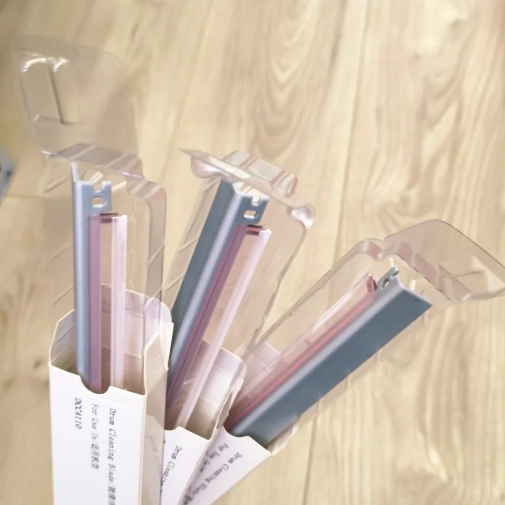 4pcs new Cleaning Blade For Xerox 4110 4112 4127 4590 4595 DC 900 1100 6000 7000 drum blade
4pcs new Cleaning Blade For Xerox 4110 4112 4127 4590 4595 DC 900 1100 6000 7000 drum blade