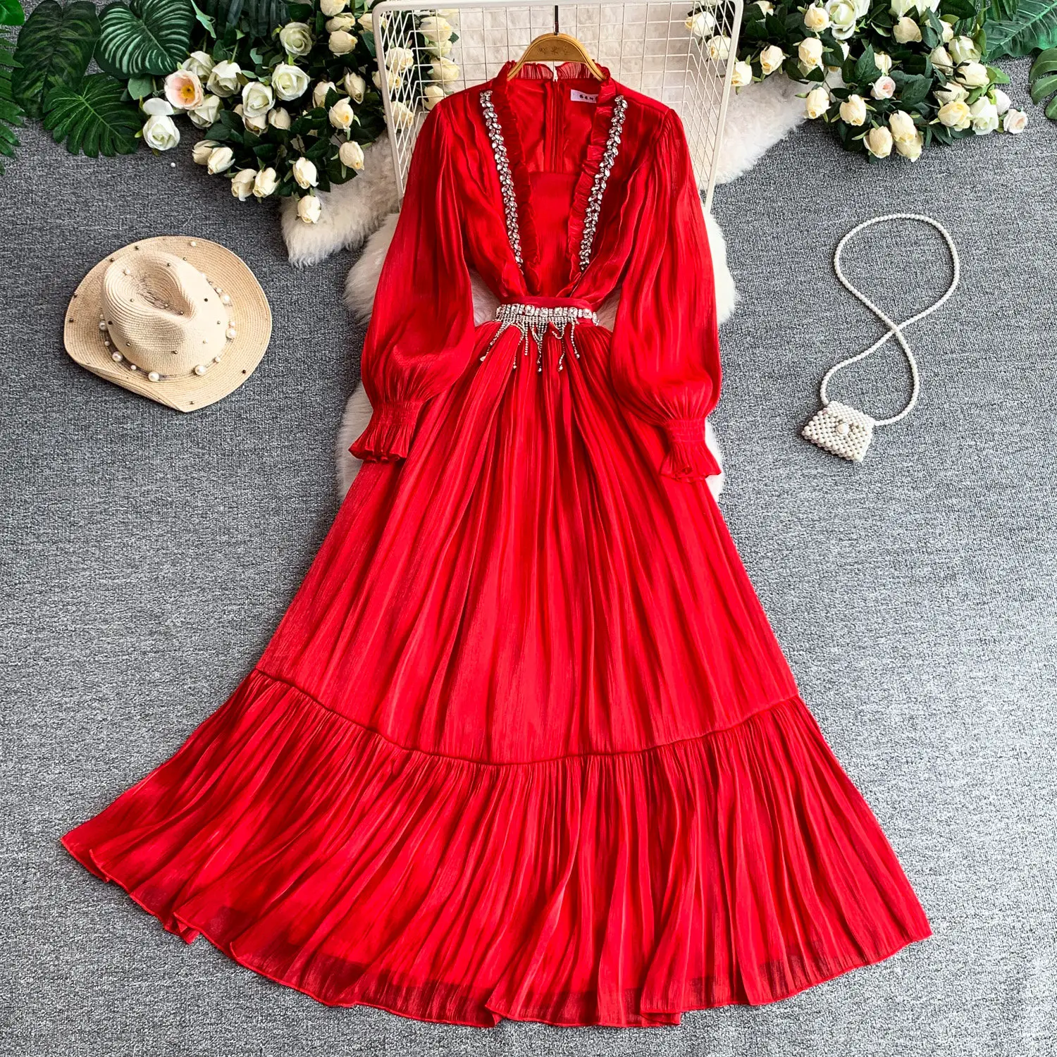 Luxury Red Pleated Maxi Dress Women Rhinestone V Neck Long Lantern Sleeve Evening Party Gown Elegant Vintage Long Vestidos 2026
Luxury Red Pleated Maxi Dress Women Rhinestone V Neck Long Lantern Sleeve Evening Party Gown Elegant Vintage Long Vestidos 2026