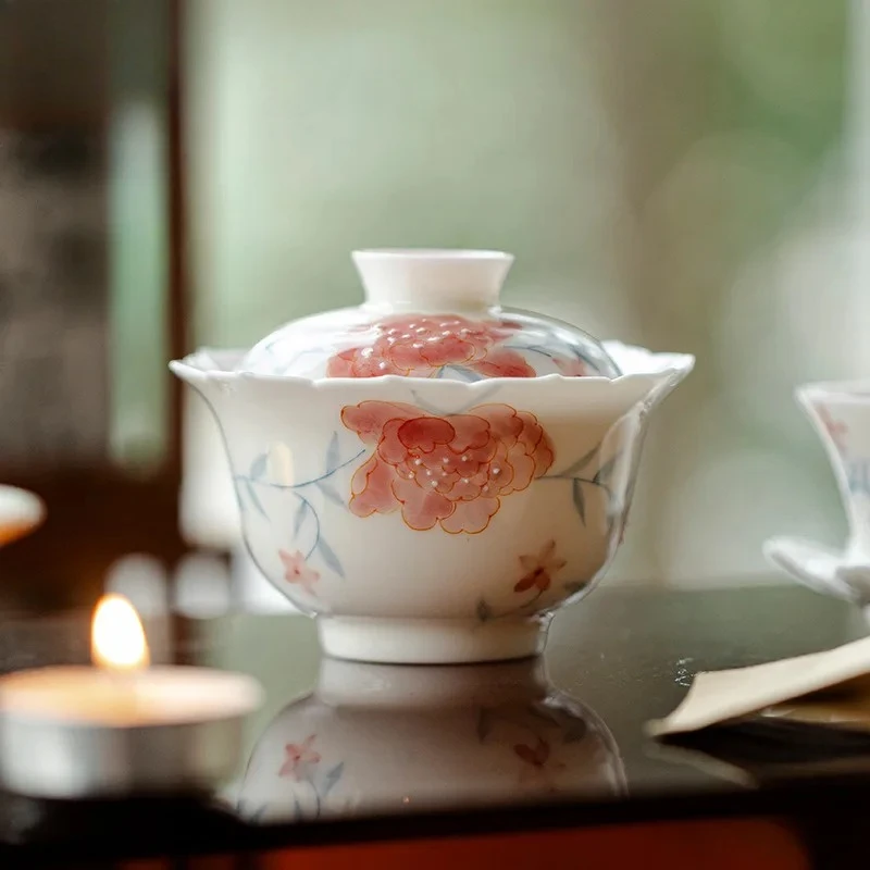 140ml Hand Drawn Peony Flower Flower Mouth Gaiwan Elegant Tea Tureen Tea Bowl With Lid Kit Tea Maker Cover Bowl Tableware Gift
140ml Hand Drawn Peony Flower Flower Mouth Gaiwan Elegant Tea Tureen Tea Bowl With Lid Kit Tea Maker Cover Bowl Tableware Gift