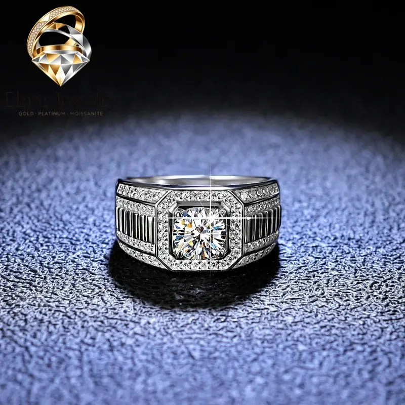 Elnar Jewelry High - End Platinum PT950 White Gold Ring for Men, 1 Carat VVS D Color Moissanite, GRA - Certified, Ideal for Wedd
Elnar Jewelry High - End Platinum PT950 White Gold Ring for Men, 1 Carat VVS D Color Moissanite, GRA - Certified, Ideal for Wedd