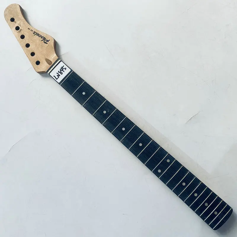 LN845Unfinished ST Electric Guitar Neck Nature Maple Rosewood 22 Frets for DIY Guitar Parts Right Hand Surface Damages and Dirty
LN845Unfinished ST Electric Guitar Neck Nature Maple Rosewood 22 Frets for DIY Guitar Parts Right Hand Surface Damages and Dirty