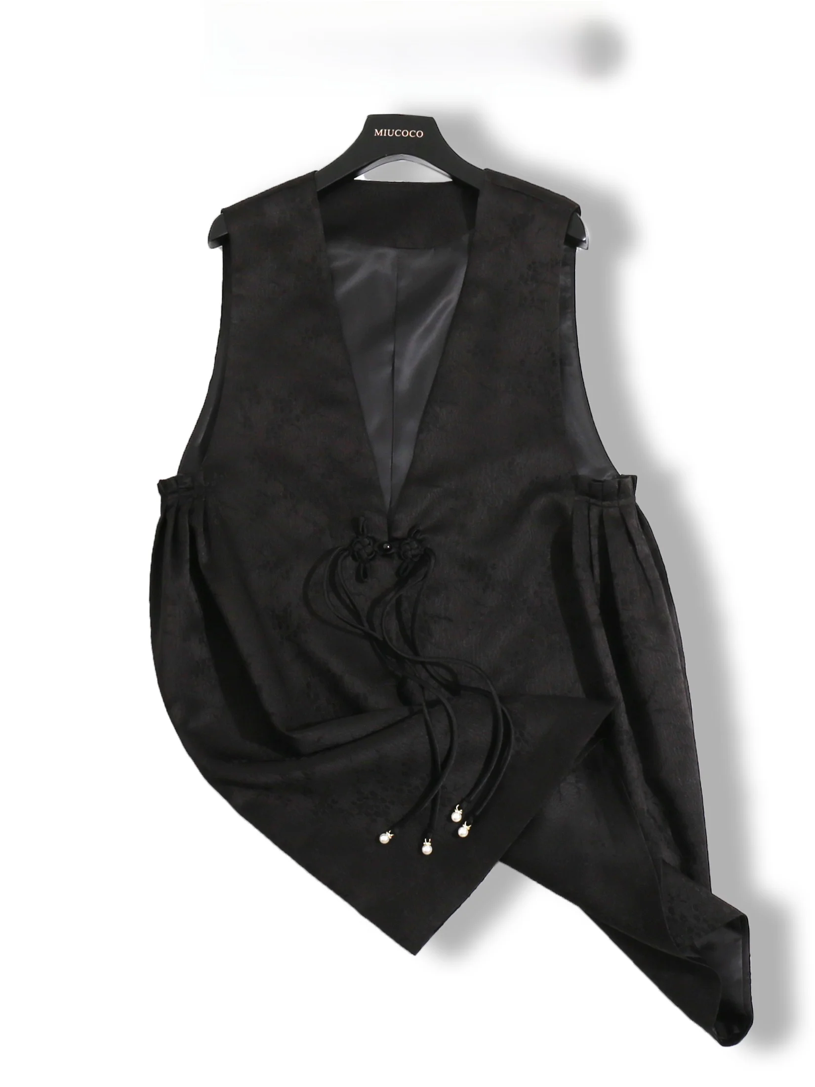 Chinese Style Embroidered V-Neck Women's Jacket Vest Skirt Outerwear with Button Design Commute Style Mid-Length Spring Season
Chinese Style Embroidered V-Neck Women's Jacket Vest Skirt Outerwear with Button Design Commute Style Mid-Length Spring Season