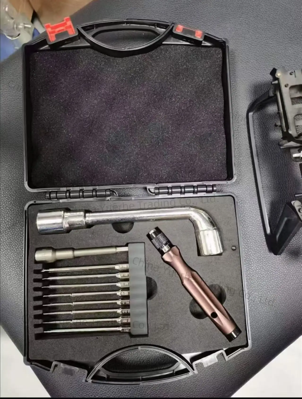 Agricultural Drone Agras T60/T50/T40/T30/T25P/T20P/T16 Special Maintenance and Dismantling screwdriver Tool Set
Agricultural Drone Agras T60/T50/T40/T30/T25P/T20P/T16 Special Maintenance and Dismantling screwdriver Tool Set