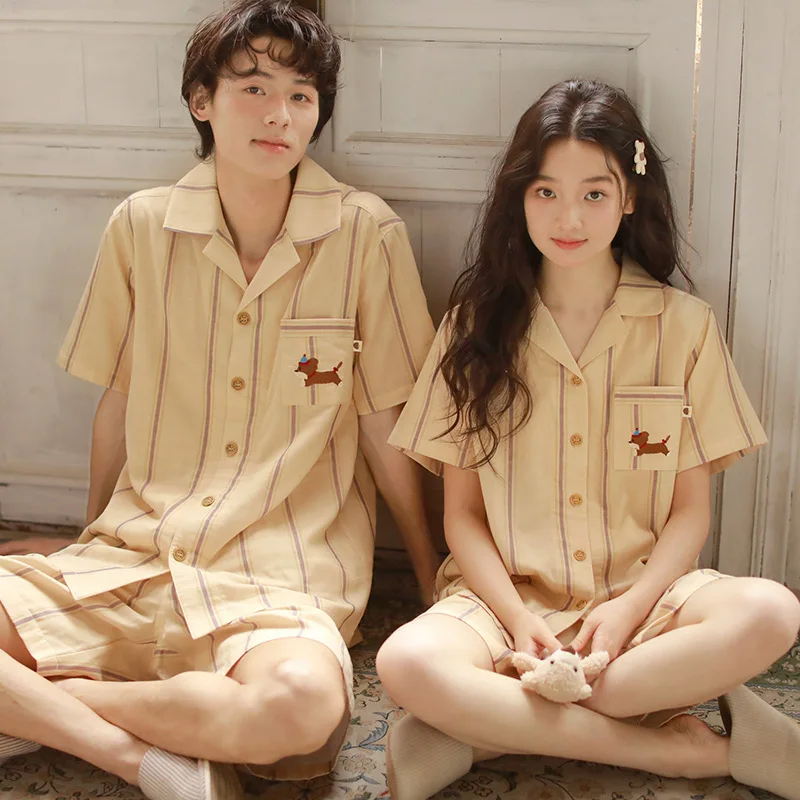 2025 New Couple Pajamas Short-sleeved Shorts 2 PCS Set of High-end 100% Pure Cotton Yarn Simple Casual Loungewear Set
2025 New Couple Pajamas Short-sleeved Shorts 2 PCS Set of High-end 100% Pure Cotton Yarn Simple Casual Loungewear Set