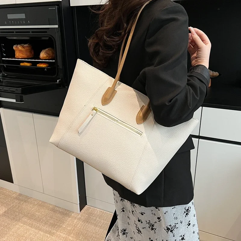 High-End Elegant Diaper Bag For Women Designer Crossbody Handbag Luxury Vintage Large Capacity Leather Tote Minimalist Chic
High-End Elegant Diaper Bag For Women Designer Crossbody Handbag Luxury Vintage Large Capacity Leather Tote Minimalist Chic