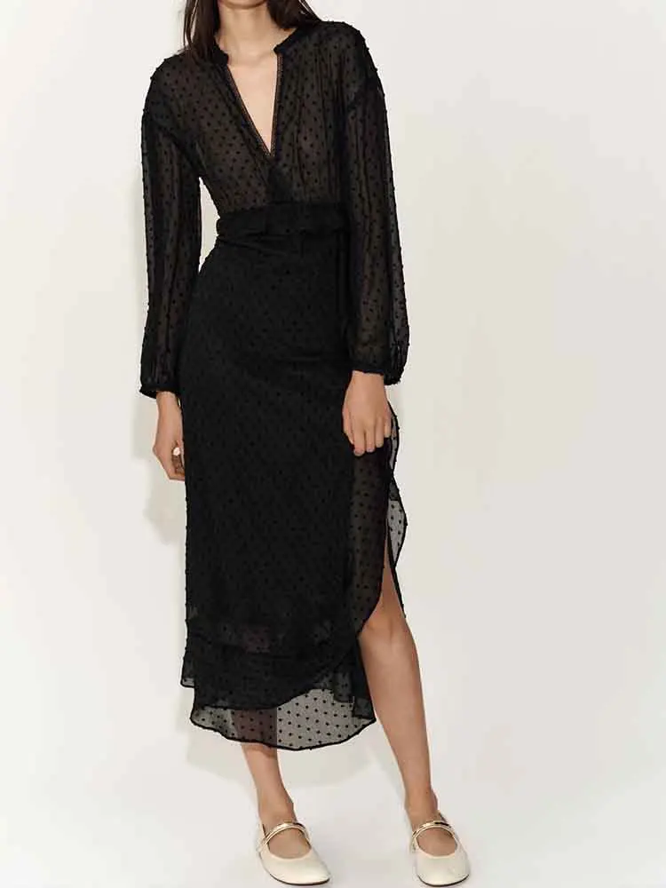 European style new women's clothing layered decoration fashionable simple tulle long sleeve v-neck dress
European style new women's clothing layered decoration fashionable simple tulle long sleeve v-neck dress