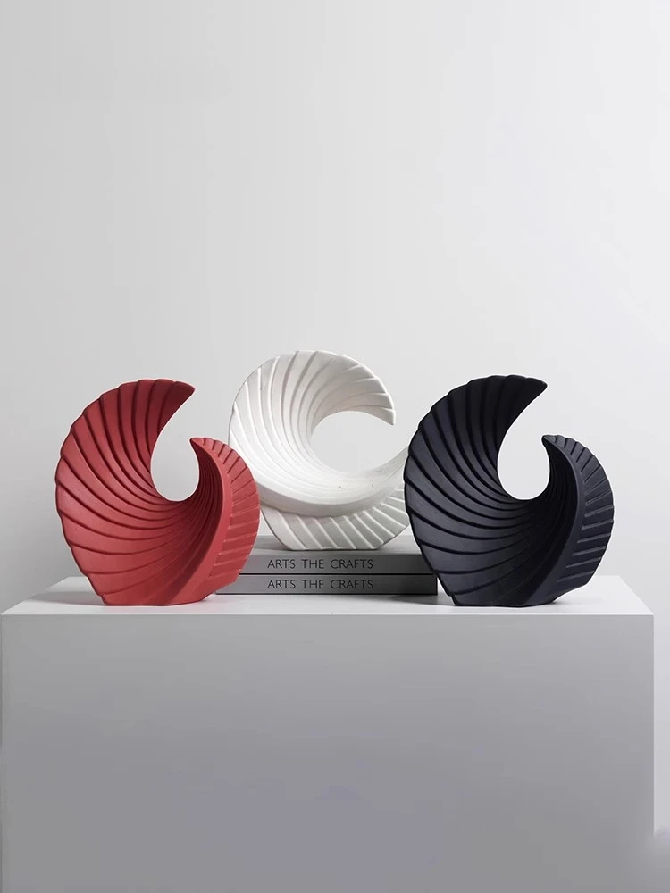 Creative Phoenix Tail Ceramic Ornaments, Exquisite Desktop Ornaments, Simple Hall Wine Cabinet Nordic Decorations and Crafts
Creative Phoenix Tail Ceramic Ornaments, Exquisite Desktop Ornaments, Simple Hall Wine Cabinet Nordic Decorations and Crafts