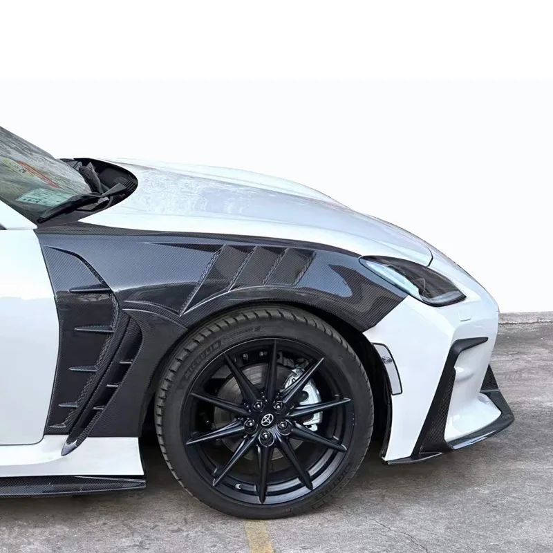 Suitable For Toyota GR86 Modified Carbon Fiber Fender BRZ Perforated Wing Fender
Suitable For Toyota GR86 Modified Carbon Fiber Fender BRZ Perforated Wing Fender