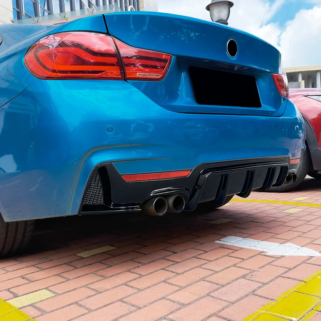 FOR BMW 4 Series F32 F33 F36 M Sport 2014-2020 Car Rear Bumper Diffuser Lip With Brake Light Rear Spoiler Splitters Body Kits
FOR BMW 4 Series F32 F33 F36 M Sport 2014-2020 Car Rear Bumper Diffuser Lip With Brake Light Rear Spoiler Splitters Body Kits