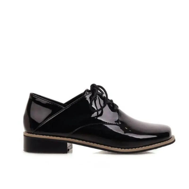 Модные женские туфли на плоской подошве. Туфли с круглым носком. Повседневная обувь Fashion Show Academy. Черные лакированные туфли на шнуровке. 34-48
Модные женские туфли на плоской подошве. Туфли с круглым носком. Повседневная обувь Fashion Show Academy. Черные лакированные туфли на шнуровке. 34-48