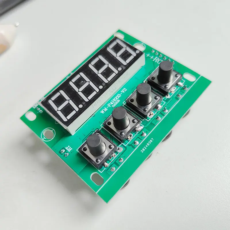 LED Par light control main board 54/18 3W four-eye light, general stage lighting accessories
LED Par light control main board 54/18 3W four-eye light, general stage lighting accessories
