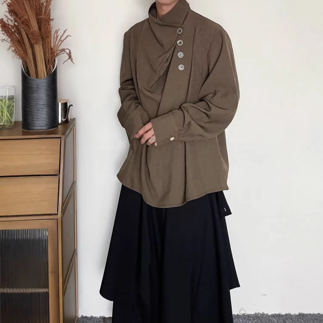 Spring and Summer Design Niche Shirts for Men and Women, Stand Collar Dark Style Irregular High-end Shirts
Spring and Summer Design Niche Shirts for Men and Women, Stand Collar Dark Style Irregular High-end Shirts