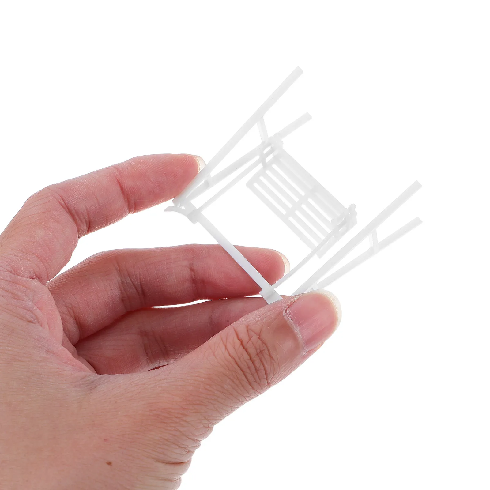 2 шт. миниатюрные подвесные кресла-качели, мебель в масштабе 1:50, для DIY-моделирования песочницы, сказочного сада, маленькие подвесные качели
2 шт. миниатюрные подвесные кресла-качели, мебель в масштабе 1:50, для DIY-моделирования песочницы, сказочного сада, маленькие подвесные качели