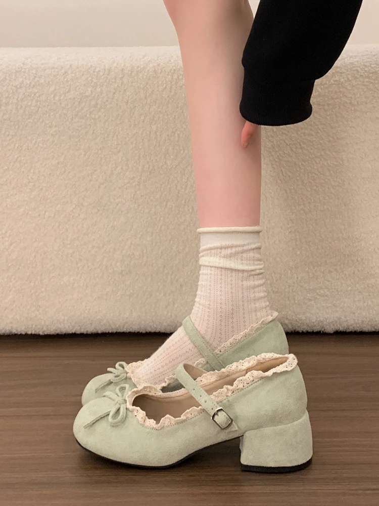 Retro round Toe Chunky Heel Women's Shoes 2026 New Spring Versatile for Skirts Heightening Mary Jane Small Leather Shoes
Retro round Toe Chunky Heel Women's Shoes 2026 New Spring Versatile for Skirts Heightening Mary Jane Small Leather Shoes
