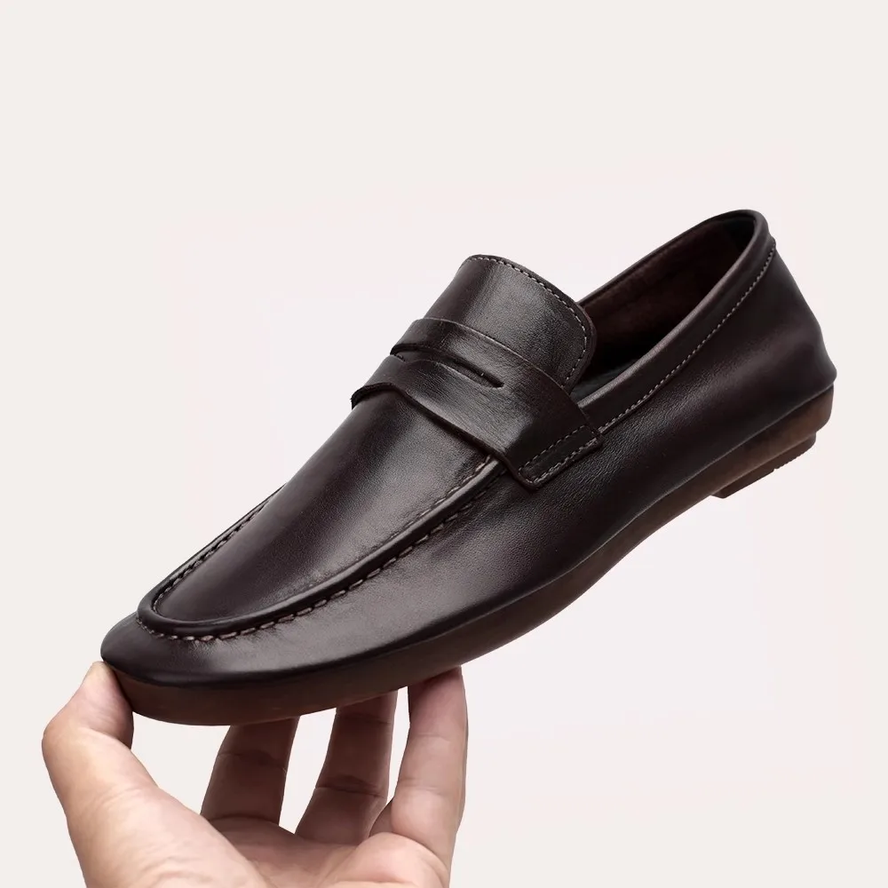 Genuine Leather Male Loafers Cowhide Designer Shoes Breathable Spring Autumn Winter Flats British Retro Men Luxury Casual Shoes
Genuine Leather Male Loafers Cowhide Designer Shoes Breathable Spring Autumn Winter Flats British Retro Men Luxury Casual Shoes