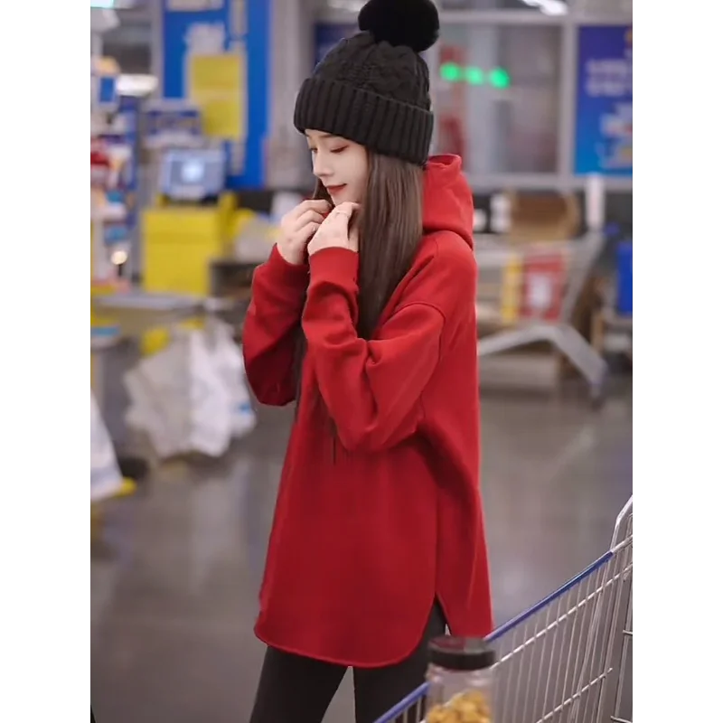 Толстовка средней длины с капюшоном для женщин, популярный стиль, популярная нижняя рубашка, свободный топ
Толстовка средней длины с капюшоном для женщин, популярный стиль, популярная нижняя рубашка, свободный топ