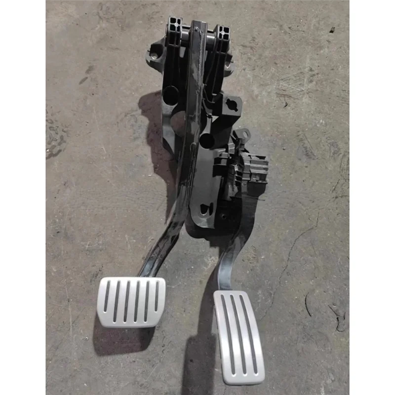 Brake Pedal Assembly 1188691-01-B 118869101B For Tesla Model Y Replacement Accessories
Brake Pedal Assembly 1188691-01-B 118869101B For Tesla Model Y Replacement Accessories