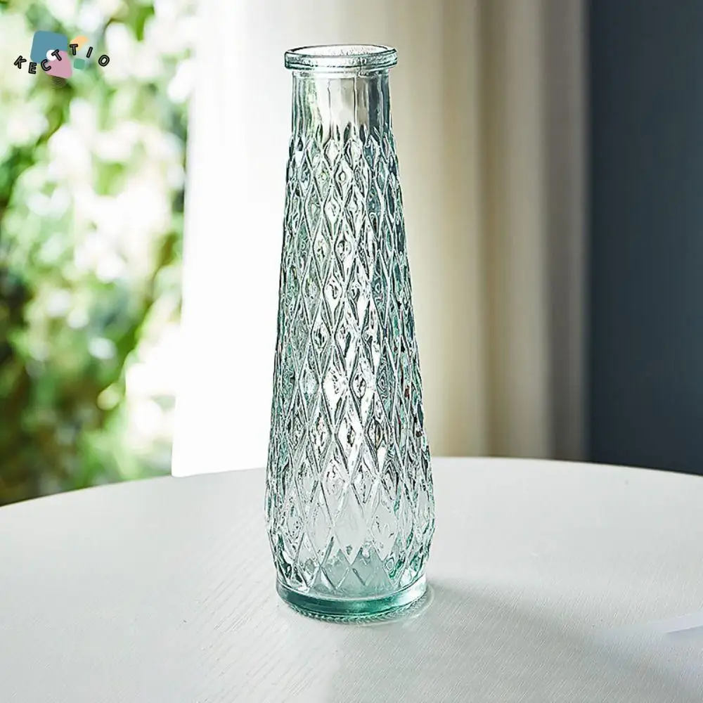 Simple Vintage Embossed Vase Embossed Printing Glass Creaft Transparent Hydroponics Vase DIY Mini Glass Vase Desktop Ornaments
Simple Vintage Embossed Vase Embossed Printing Glass Creaft Transparent Hydroponics Vase DIY Mini Glass Vase Desktop Ornaments