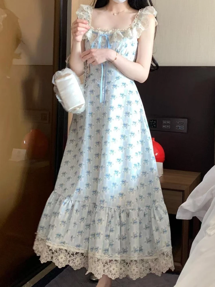 Fashion Elegant Warm Sling Lace Dress Women Vintage Sweet Slim Thin Print Summer Dresses Female Design Knit Solid Cardigan 2025
Fashion Elegant Warm Sling Lace Dress Women Vintage Sweet Slim Thin Print Summer Dresses Female Design Knit Solid Cardigan 2025