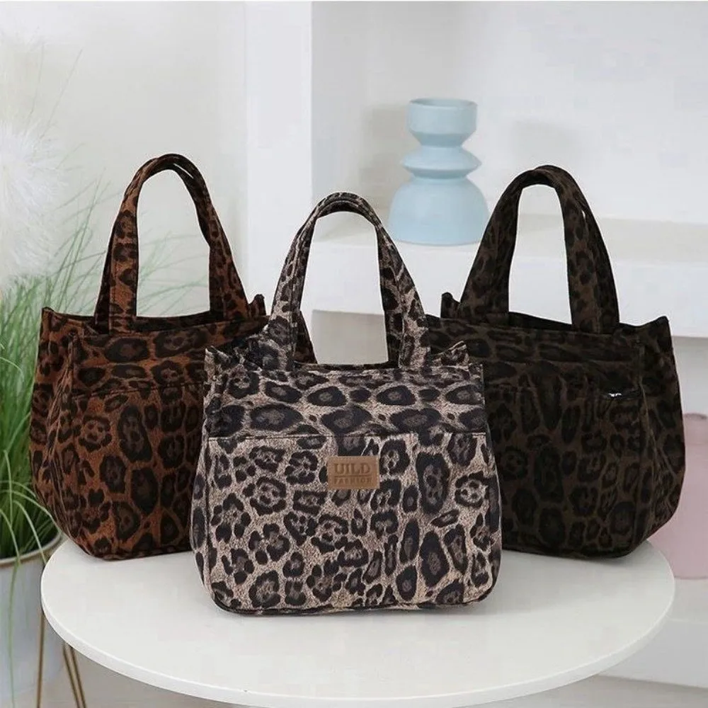 Высококачественная сумка для обеда с леопардовым принтом, портативная вместительная сумка-тоут, многофункциональная утолщенная сумка-тоут
Высококачественная сумка для обеда с леопардовым принтом, портативная вместительная сумка-тоут, многофункциональная утолщенная сумка-тоут