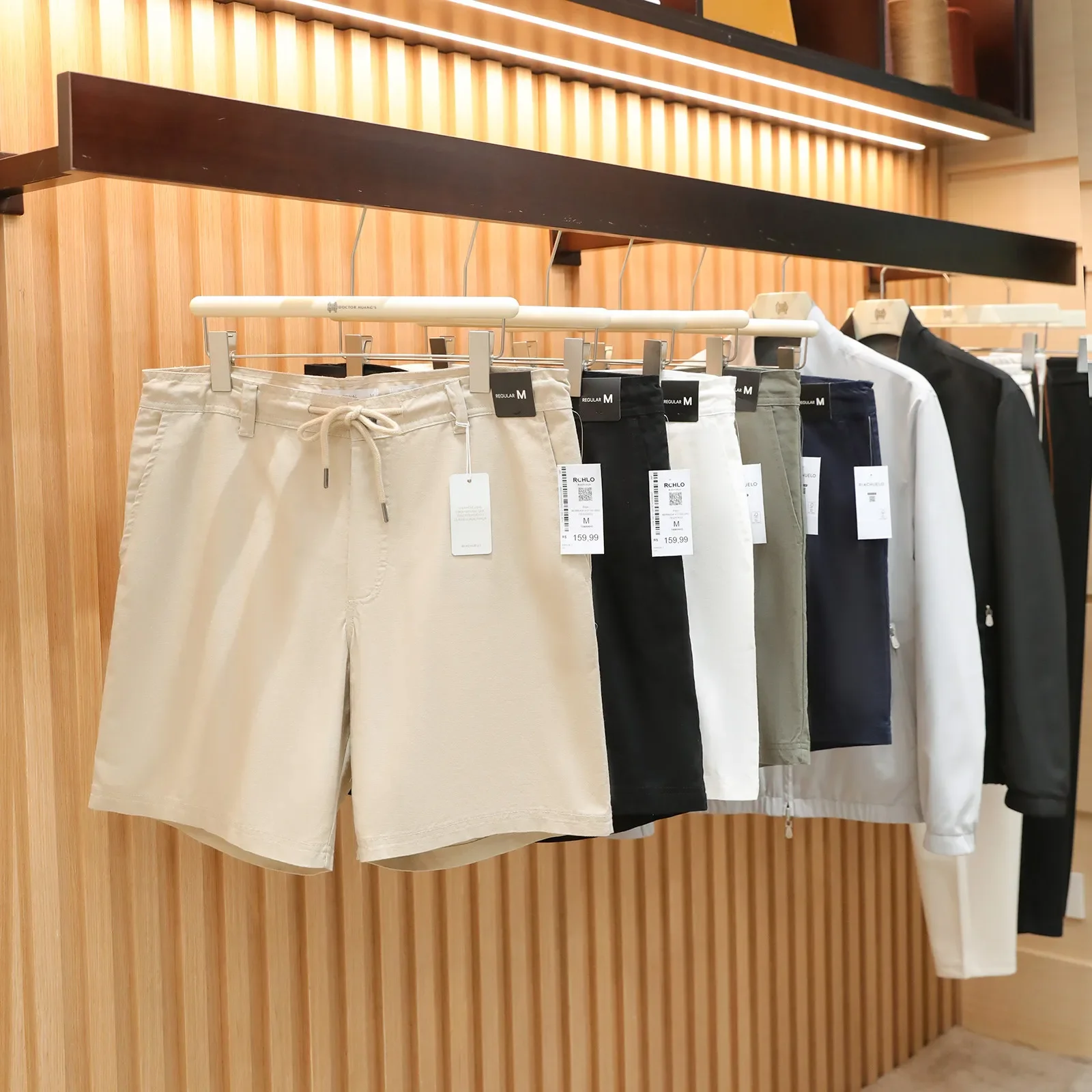 2026 summer new outdoor travel sports five-point pants American casual cotton and linen blended shorts
2026 summer new outdoor travel sports five-point pants American casual cotton and linen blended shorts