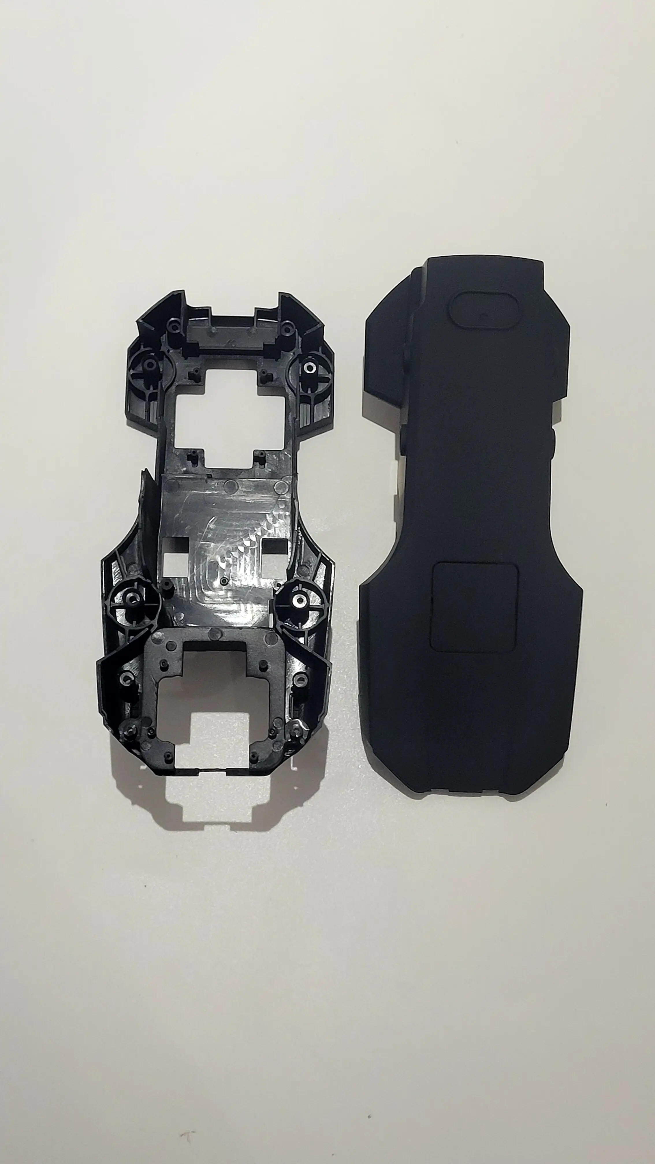 AE86 PRO MAX GPS Дрон Профессиональный RC Квадрокоптер Оригинальная запасная часть корпуса AE86 PROMAX Корпус вверх и вниз Аксессуар
AE86 PRO MAX GPS Дрон Профессиональный RC Квадрокоптер Оригинальная запасная часть корпуса AE86 PROMAX Корпус вверх и вниз Аксессуар