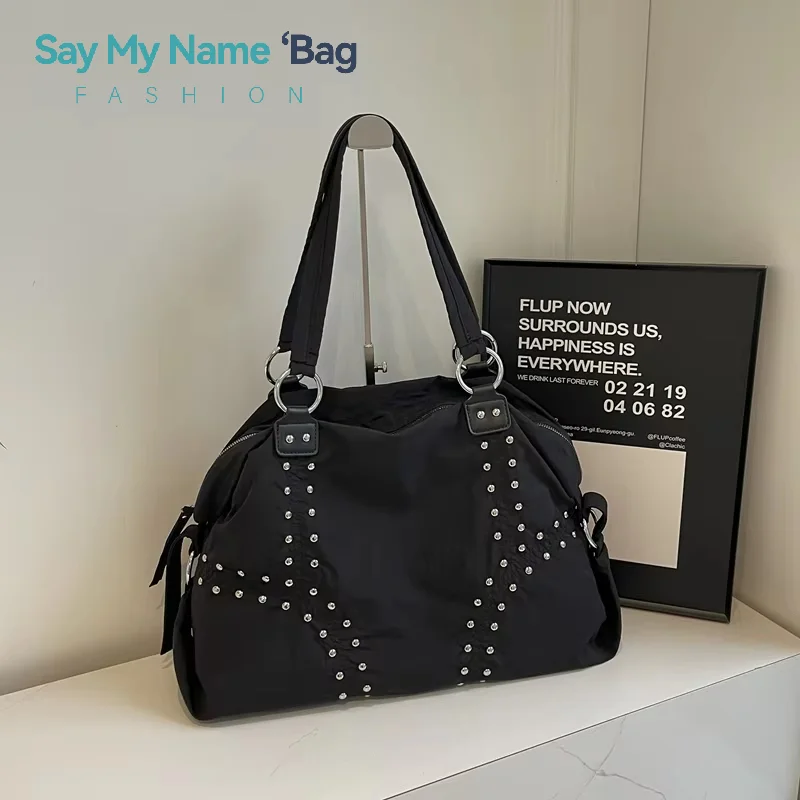 Large Capaci Women's Tote Bag 2025 New Casual Travel Bag Versatile Single oulder Storage Bag Commuting Bag for Women
Large Capaci Women's Tote Bag 2025 New Casual Travel Bag Versatile Single oulder Storage Bag Commuting Bag for Women