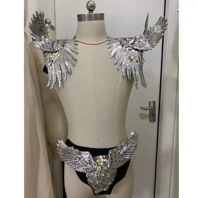 Silver Sequins Wing Epaulet Shoulder Ornaments Crystals Shorts Outfit Sexy Bar Stage Wear Men's Dancer Gogo Costume Accessories
Silver Sequins Wing Epaulet Shoulder Ornaments Crystals Shorts Outfit Sexy Bar Stage Wear Men's Dancer Gogo Costume Accessories