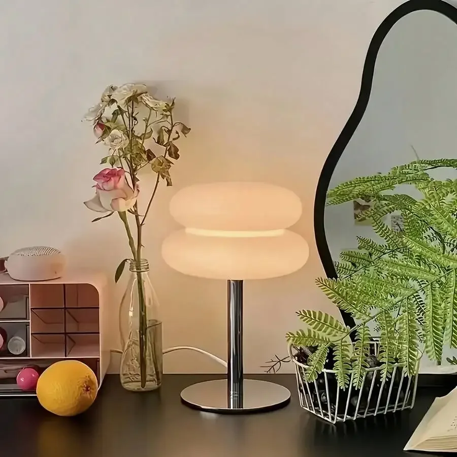 Murano Double-Layer Hamburger Table Lamp, USB powered ambient night light. With three-color button switch for white, neutral and warm light. Ideal bedside & desk lamp for daily home decoration.
Murano Double-Layer Hamburger Table Lamp, USB powered ambient night light. With three-color button switch for white, neutral and warm light. Ideal bedside & desk lamp for daily home decoration.