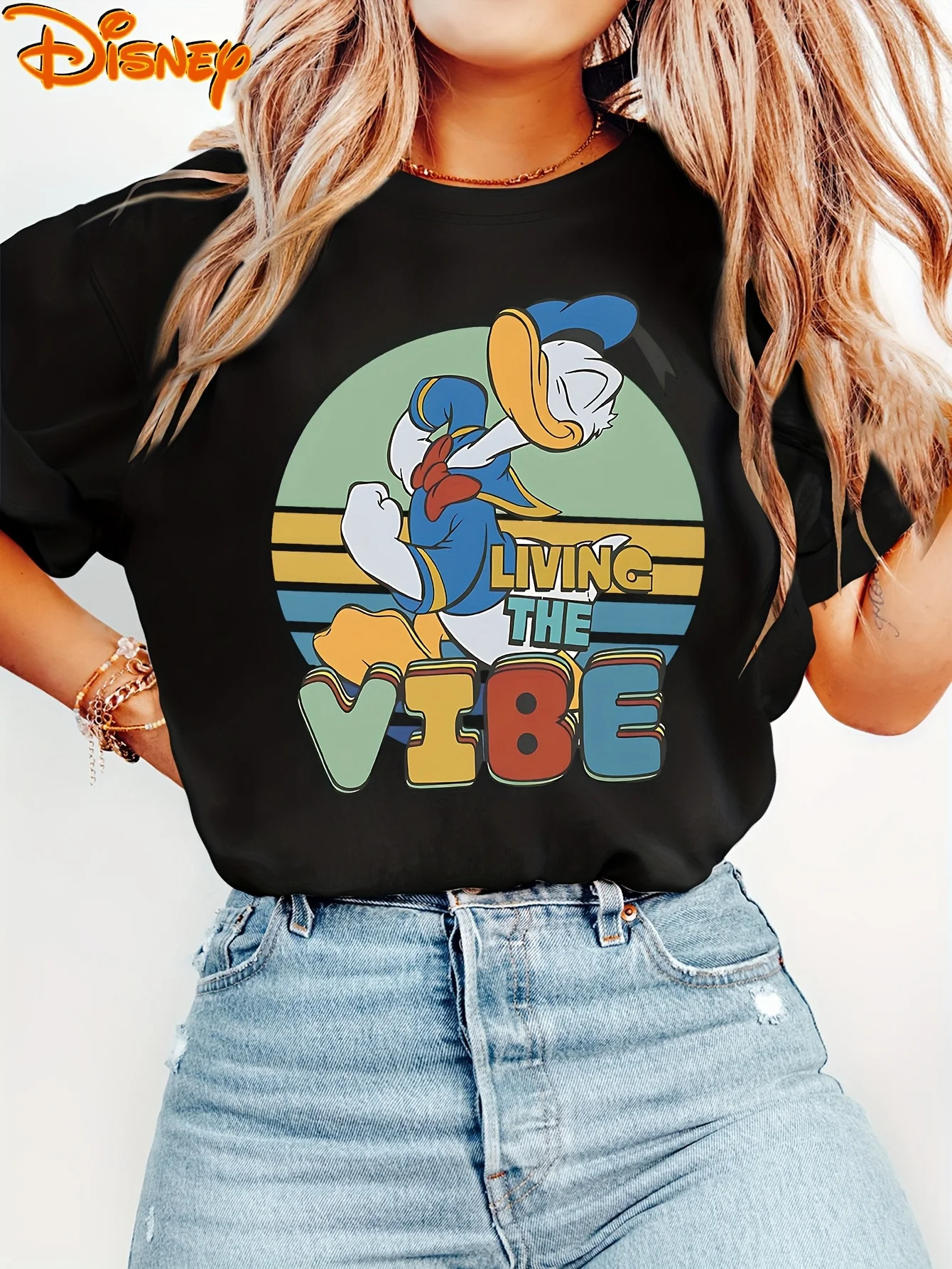 Disney Donald Duck Living The Vibe T Shirt Vintage Women's Men Cotton Tee Short Sleeve O-Neck Casual Trendy Oversized Tops Goofy
Disney Donald Duck Living The Vibe T Shirt Vintage Women's Men Cotton Tee Short Sleeve O-Neck Casual Trendy Oversized Tops Goofy