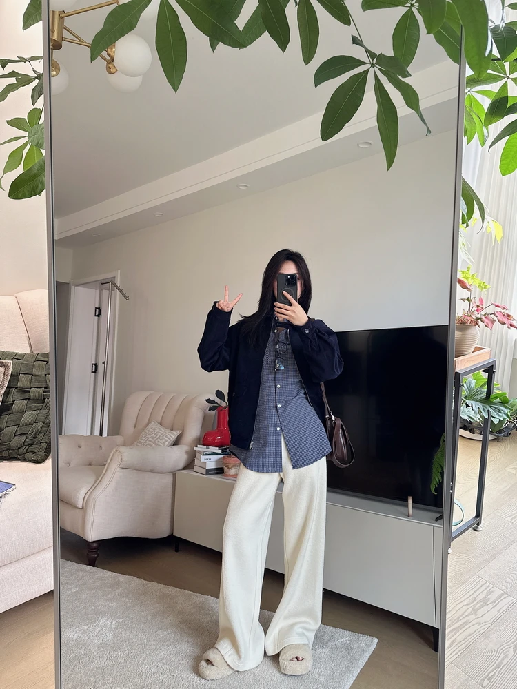 YN ZHZH Fluffy Woolen Wide Leg Pants Loose Comfortable Casual Autumn Winter Trousers Elastic Waisand Straight Cut Long Pants
YN ZHZH Fluffy Woolen Wide Leg Pants Loose Comfortable Casual Autumn Winter Trousers Elastic Waisand Straight Cut Long Pants