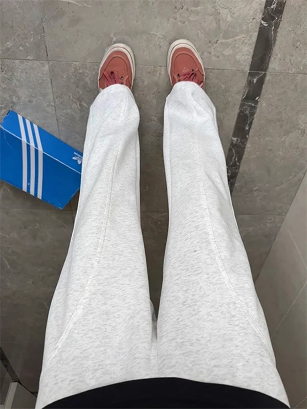 Мужские повседневные спортивные брюки-джоггеры осенние, свободного кроя, с боковыми разрезами, прямые штанины, Cleanfit
Мужские повседневные спортивные брюки-джоггеры осенние, свободного кроя, с боковыми разрезами, прямые штанины, Cleanfit