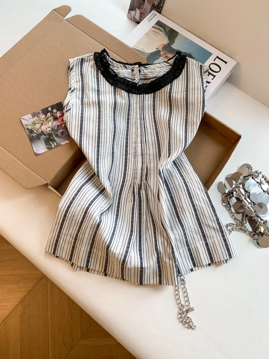 Summer New Style Women's Sleeveless round Neck Striped Shirt Wooden Trim Color Block Top Fashionable Elegant Vest Shirt
Summer New Style Women's Sleeveless round Neck Striped Shirt Wooden Trim Color Block Top Fashionable Elegant Vest Shirt