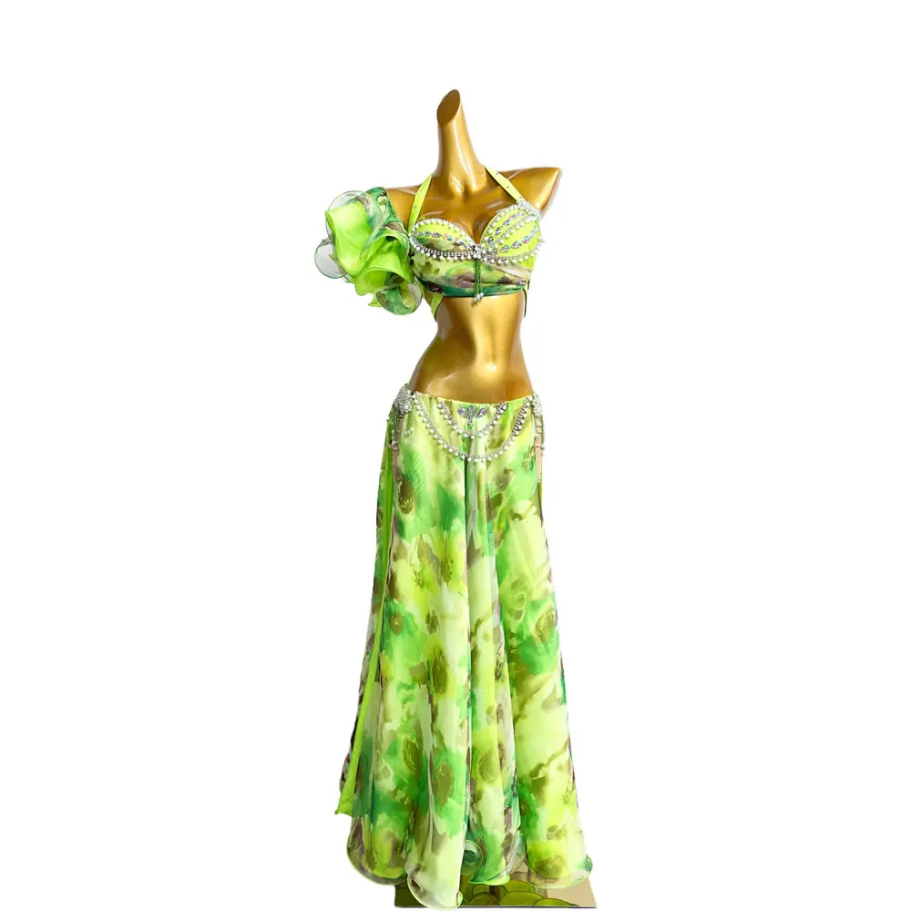 Belly Dance Professional Dress, High-end Diamond Inlaid Bra, Printed Long Dress, Standard Stage Professional Clothing
Belly Dance Professional Dress, High-end Diamond Inlaid Bra, Printed Long Dress, Standard Stage Professional Clothing