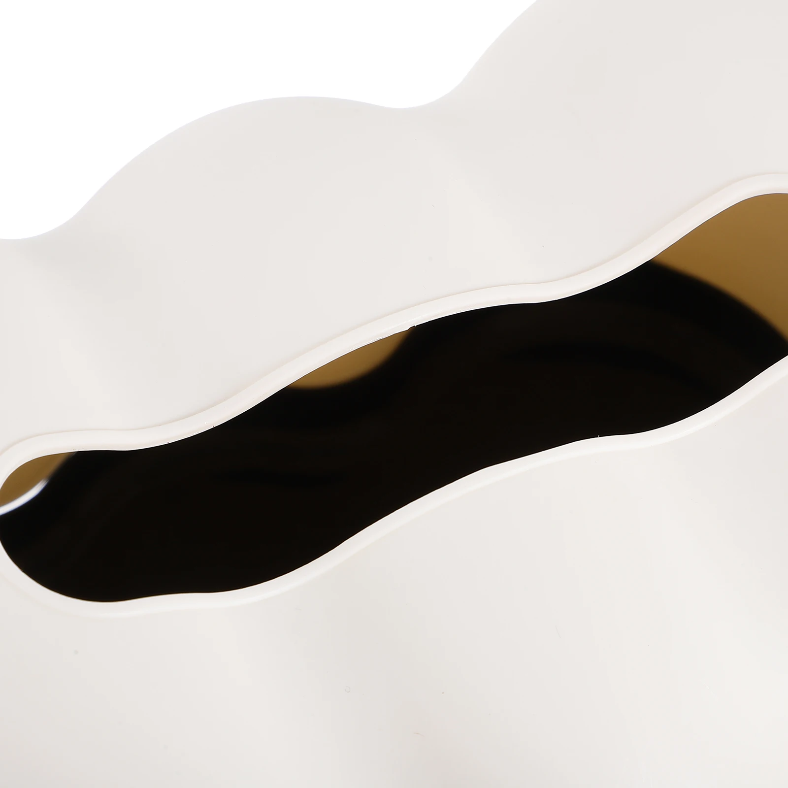 Shell Shape Tissue Box Nordic Style Decorative Holder with Round Handle for Living Room Bedroom Dining Table Desktop Storage
Shell Shape Tissue Box Nordic Style Decorative Holder with Round Handle for Living Room Bedroom Dining Table Desktop Storage