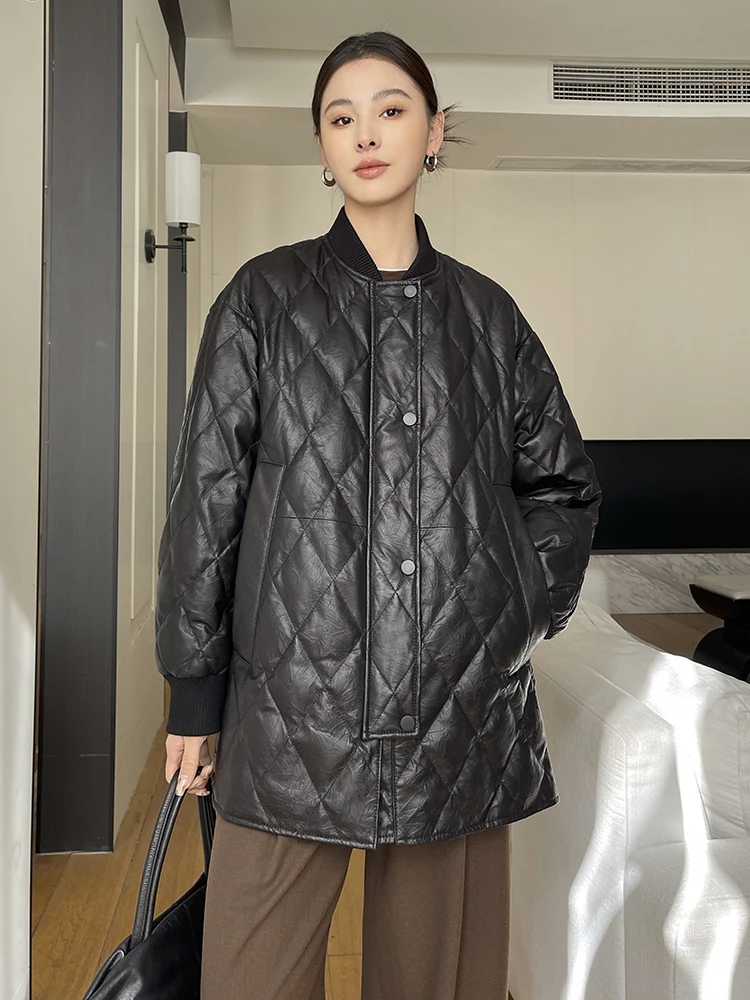Casual Winter Genuine Leather Goose Down Jackets for Women 2026 New High-end Simple Loose Soft Black Real Sheepskin Down Coat
Casual Winter Genuine Leather Goose Down Jackets for Women 2026 New High-end Simple Loose Soft Black Real Sheepskin Down Coat